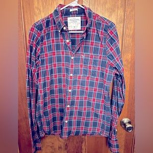 Abercrombie & Fitch Men's Red/ Blue Plaid Muscle Fit Button Down Shirt Medium